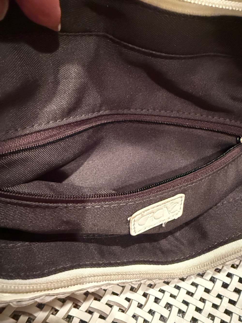 Cache Vintage Woven Leather Tote Bag in White and Silver - Picture 6 of 15